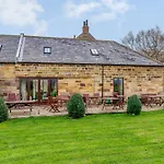 Seaton Court - Uk31955