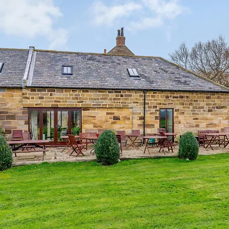 Seaton Court - Uk31955