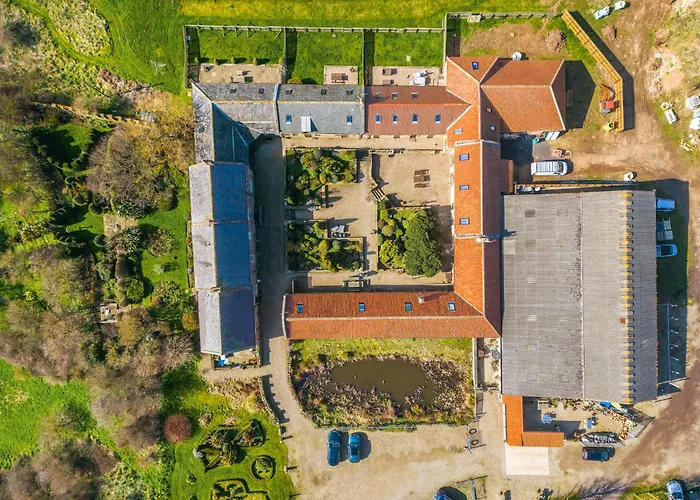 Seaton Court - Uk31955